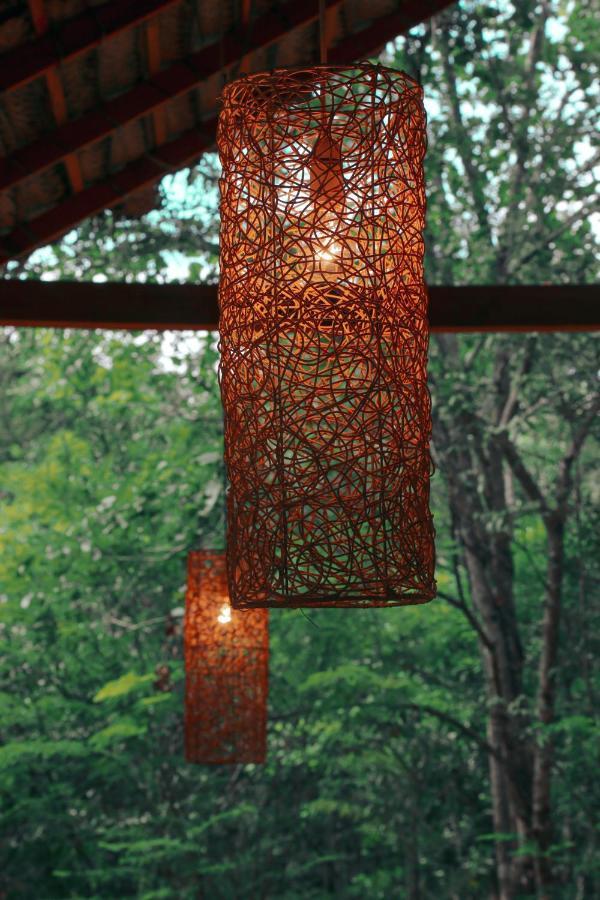 Sky Forest Habarana Luaran gambar